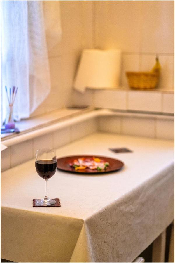 Clucerului Sun Residence Villa 부쿠레슈티 외부 사진