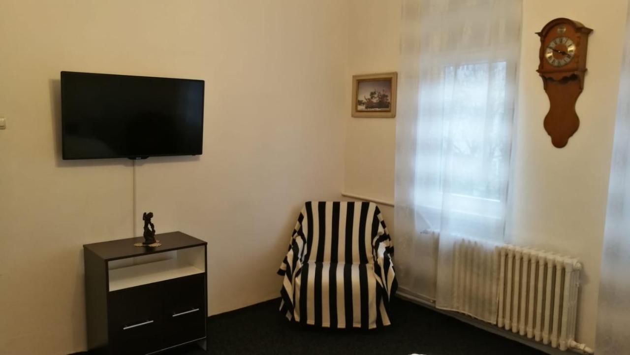 Clucerului Sun Residence Villa 부쿠레슈티 외부 사진