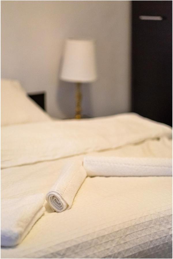 Clucerului Sun Residence Villa 부쿠레슈티 외부 사진