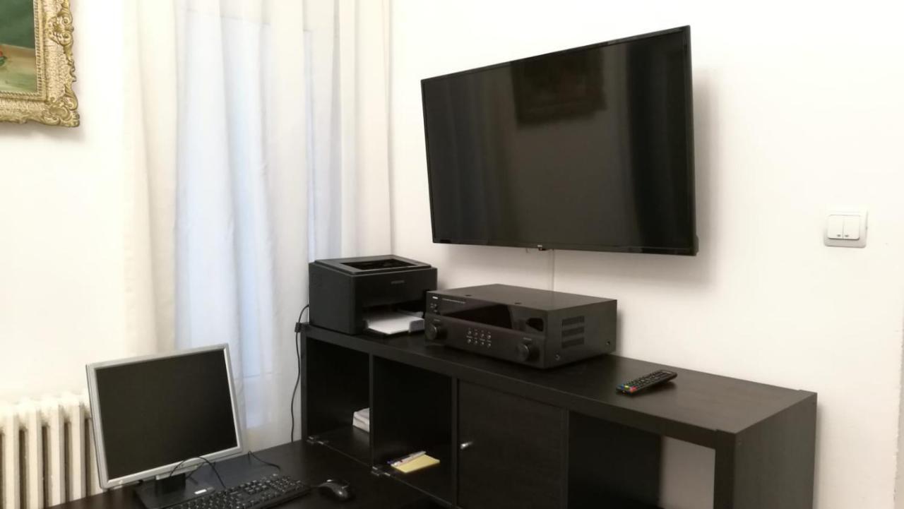 Clucerului Sun Residence Villa 부쿠레슈티 외부 사진